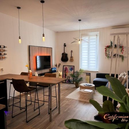 Compromis Appartement Maison Sainte-Savine ภายนอก รูปภาพ